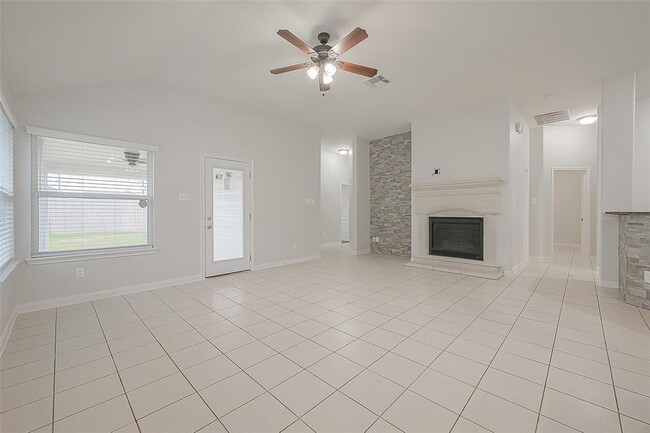 Building Photo - 20307 Towering Cypress Dr