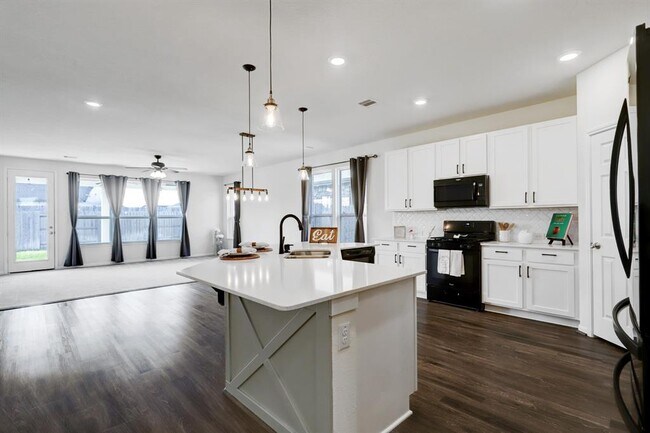 Building Photo - 1702 Claire Creek Ct