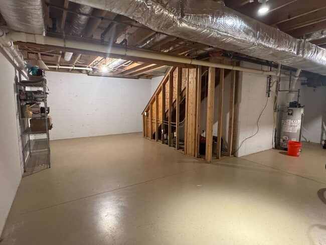Building Photo - Spacious Furnished 3-Bedroom Condo – All U...