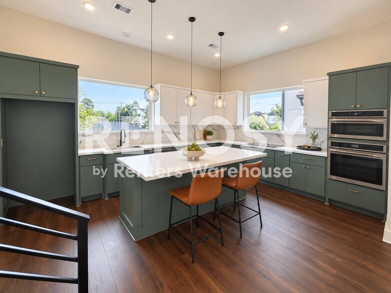 Building Photo - 1525 Caywood Ln