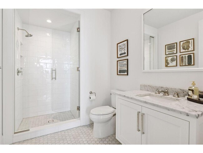 Building Photo - 1111 W River Pkwy