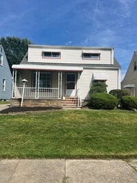 Building Photo - 955 E 223rd St