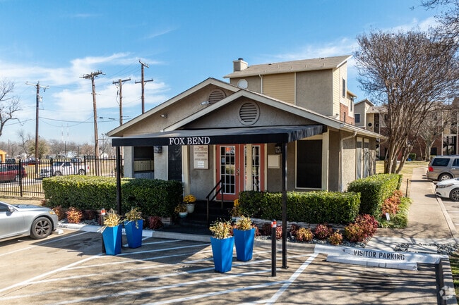 Building Photo - FOX BEND APARTMENTS