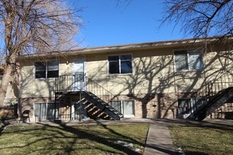 Building Photo - Great Condo in Laporte