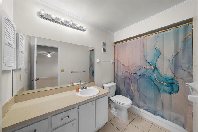 Building Photo - 2679 Sabal Springs Cir