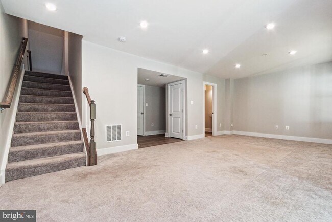 Building Photo - 8311 Amber Beacon Cir