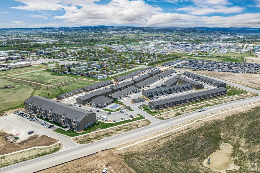 Primary Photo - Shepherd Hills Commons