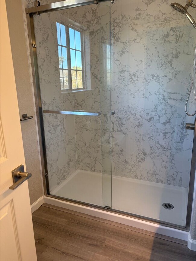 Building Photo - 1810 Carneros Cir