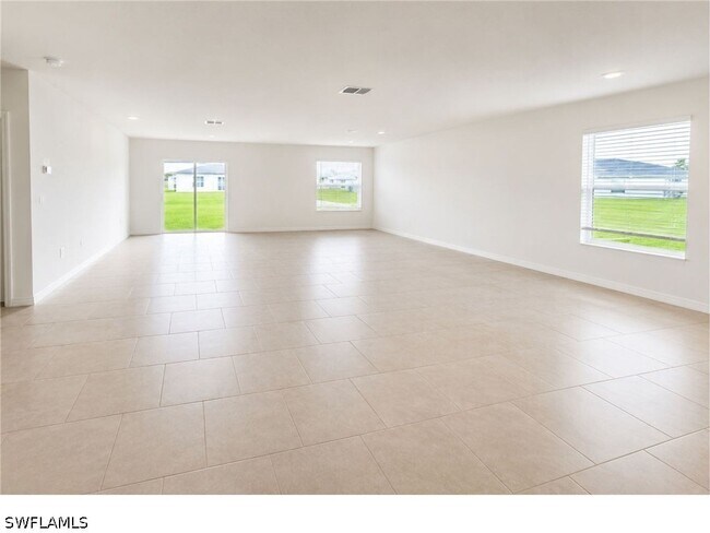 Building Photo - 17277 Cantu Ct
