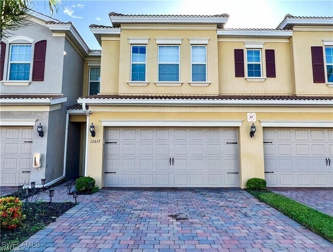 Building Photo - 12617 Laurel Cove Dr
