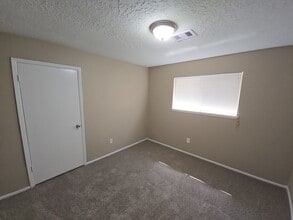 Building Photo - 23207 Pine Post Ln