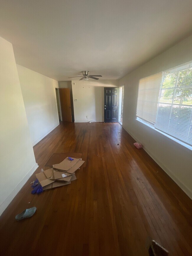 Building Photo - 4086 El Paso St