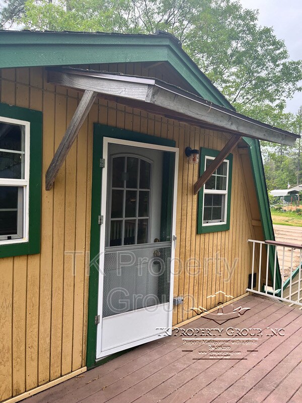 12817 Squirrel Creek Rd 12817 Squirrel Creek Rd Grass Valley CA 95945