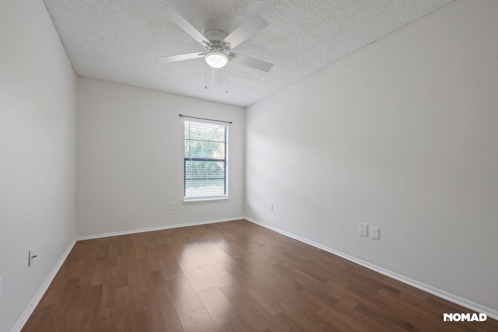 Building Photo - 4067 NW Cinnamon Tree Cir