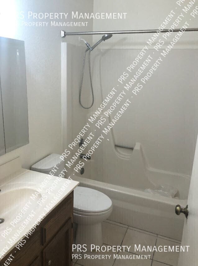 Building Photo - 520 N Stapley Dr