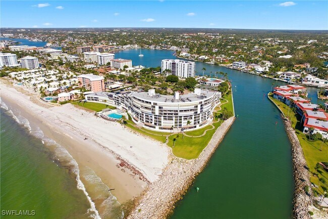 Building Photo - 2316 Gulf Shore Blvd N