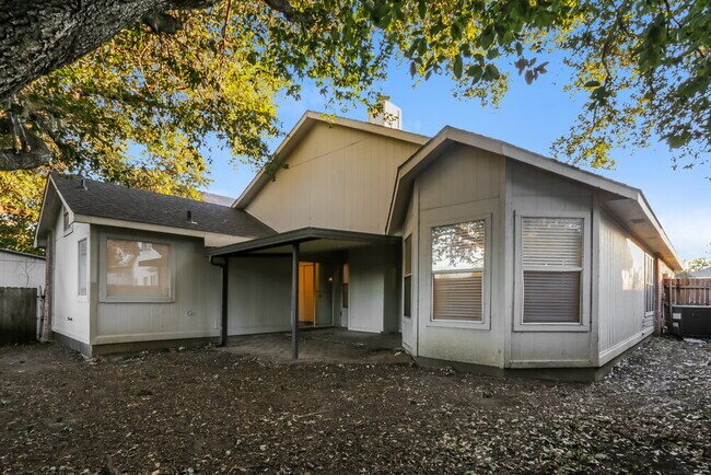 Building Photo - 5704 Stone Meadow Ln