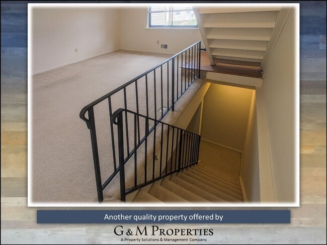 Building Photo - 553 Eastbrooke Ln