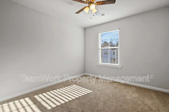 Building Photo - 7926 Triggerfish Way