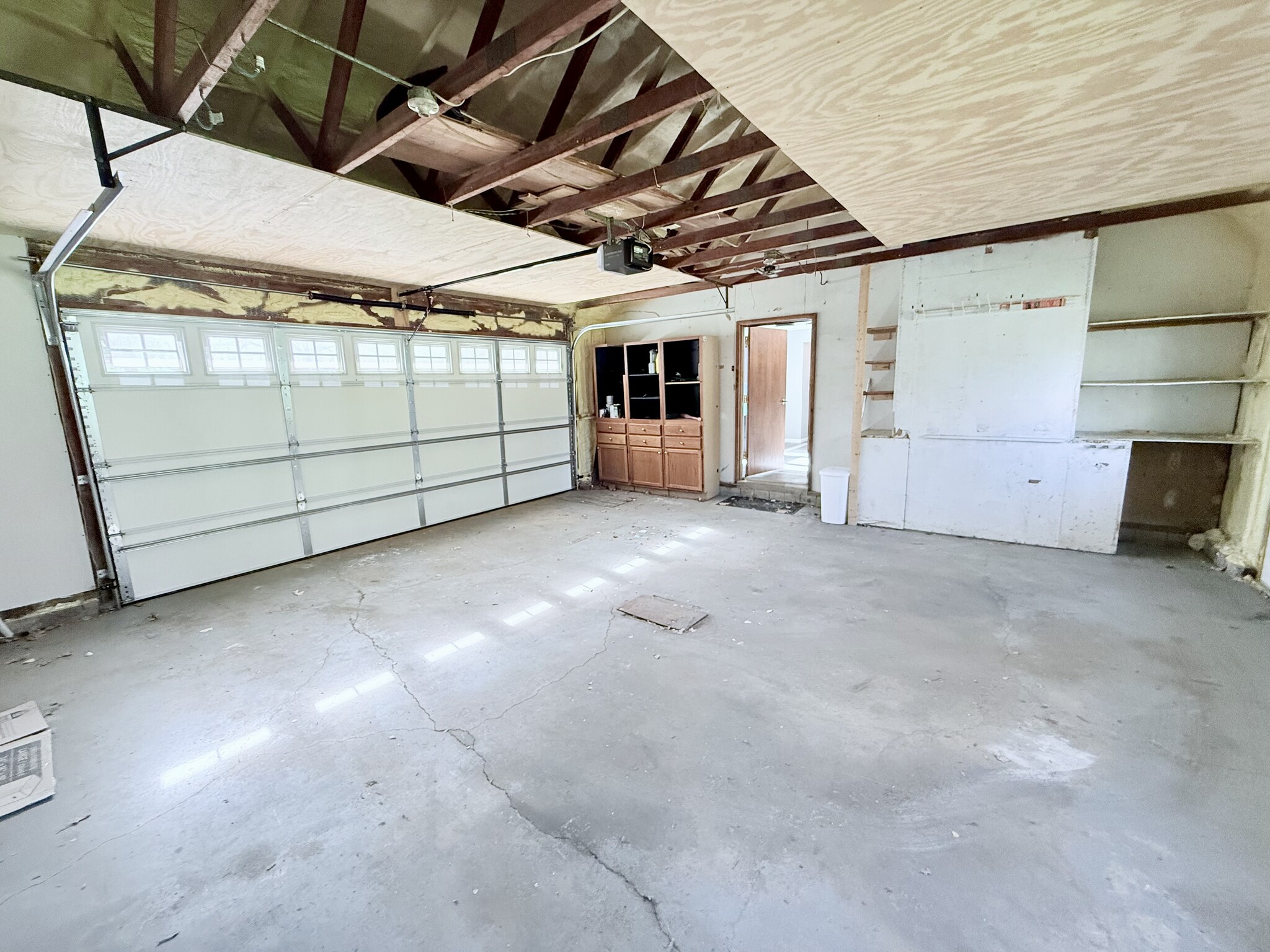 Garage - 2105 Parrish St