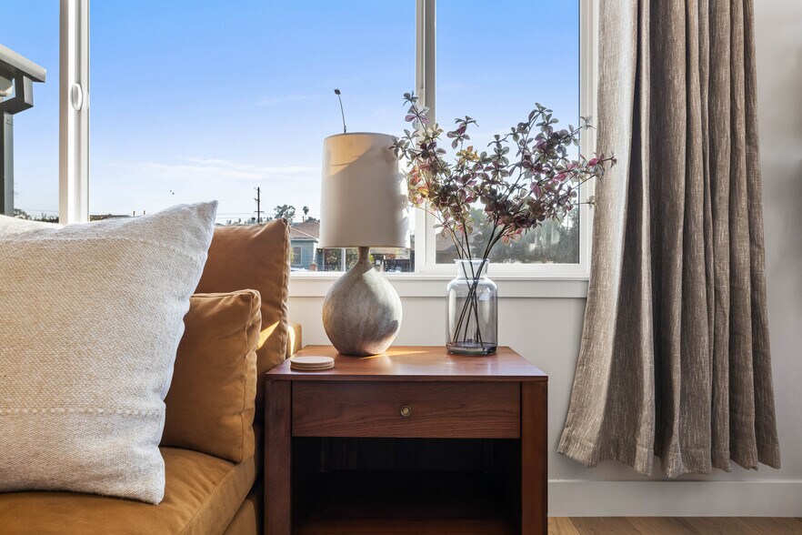 High end, mid-century decor. - 1823 N Ditman Ave
