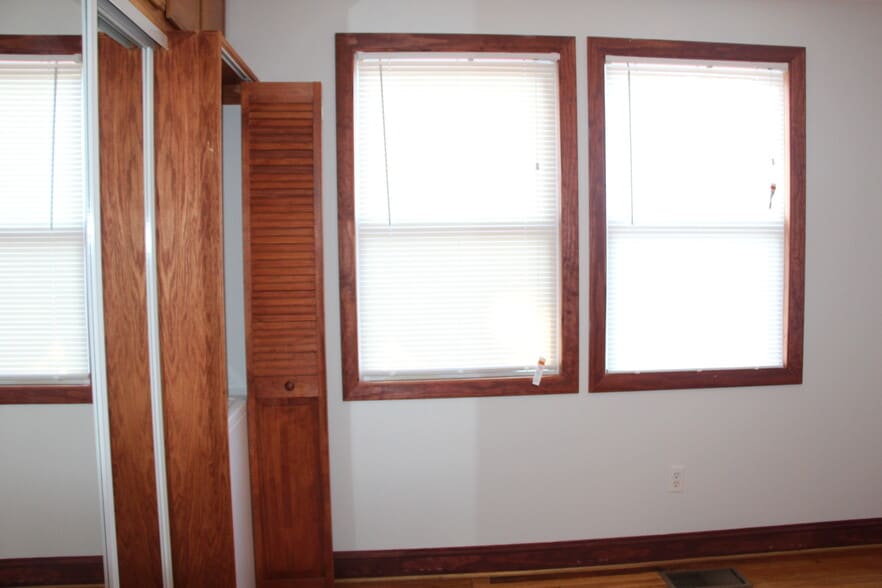 Building Photo - 634 N Monroe St