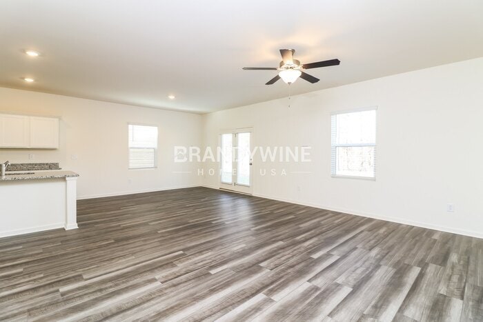 Building Photo - 534 Otway Lp