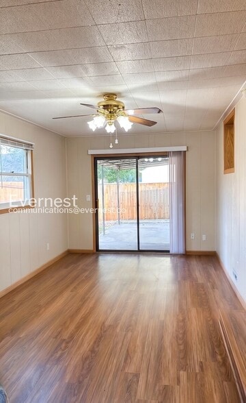 Building Photo - 1116 Juniper Ct