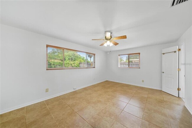 Building Photo - 1812 Lady Mary Dr