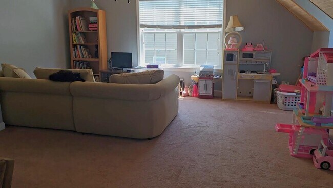 Building Photo - 230 Sorrel Tree Ln