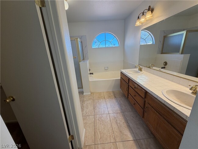 Building Photo - 9509 Swan Bay Dr