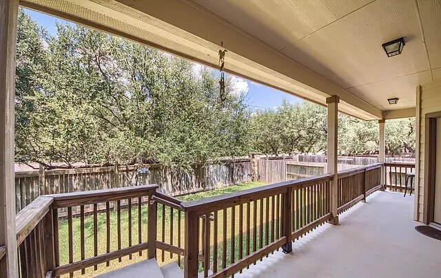 Building Photo - 15527 Birdstone Ln