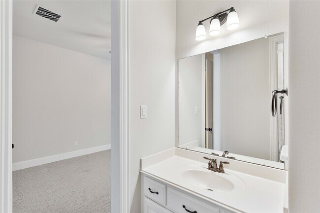 Building Photo - 12927 Freemont Peak Ln
