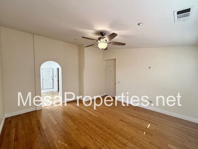 Building Photo - 7440 Freeport Cir