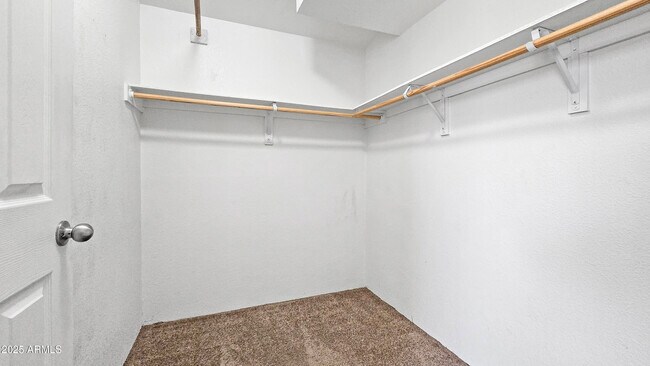 Building Photo - 7408 S 197th Dr
