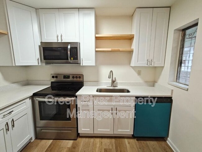 Building Photo - 1654 Talbot Ave