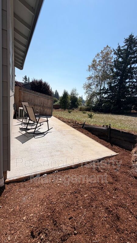 Building Photo - 1801 N 20th Ct