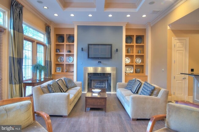 Building Photo - 8067 Nicosh Cir Ln
