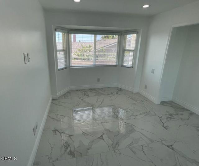 Building Photo - 642 Creekmont Ct