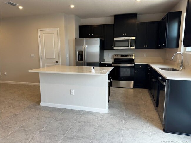 Building Photo - 15817 Winter Rd