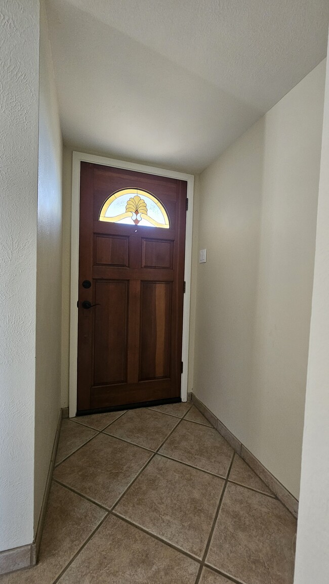 Building Photo - 2325 N 66th St