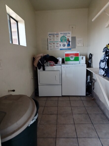 Building Photo - 4772 Templeton St