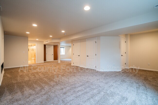 Building Photo - 3394 Butternut Ln