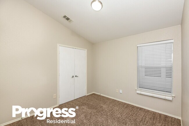 Building Photo - 1268 Kielder Cir