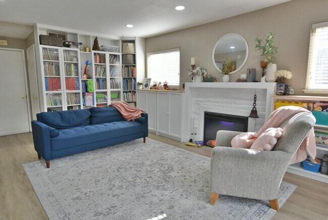 Building Photo - Beautifully Remodeled Blossom Valley 4 Bed...