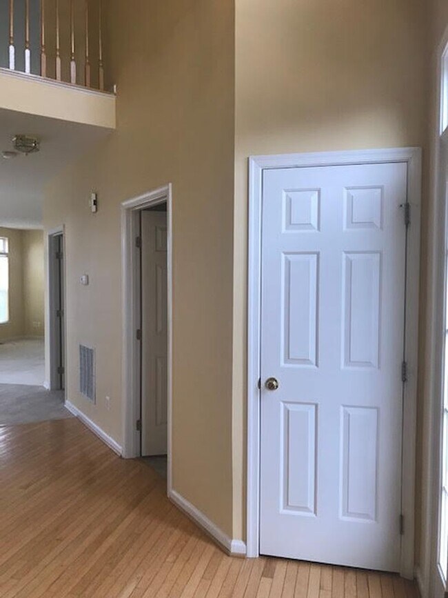 Building Photo - 2025 Germander Way