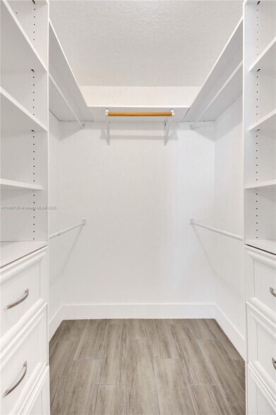 Building Photo - 4163 SW 85th Ave