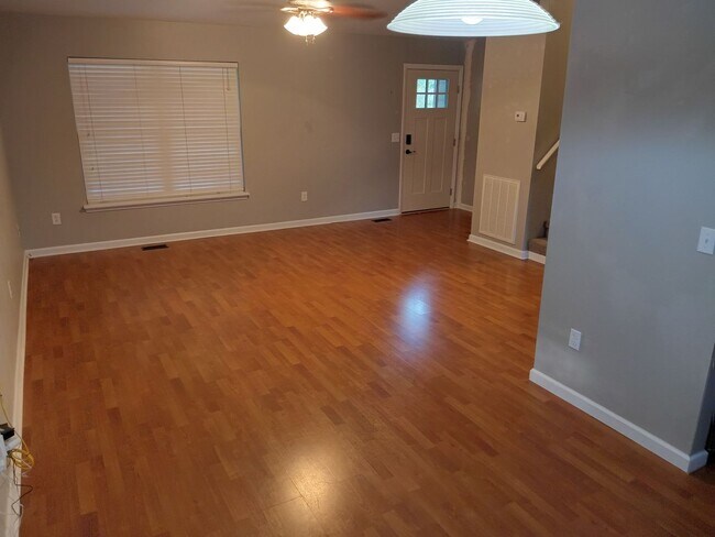 Building Photo - 514 Nunley Dr
