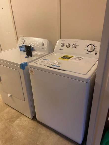 Building Photo - 3525 Olivier St