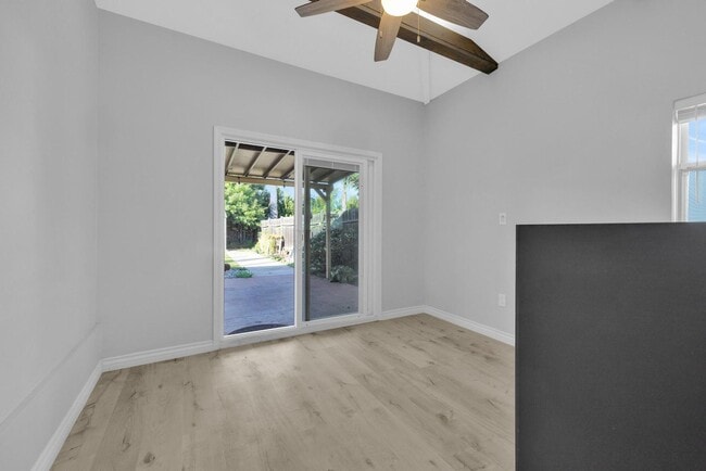 Building Photo - Charming Talmadge 2BR + Bonus Room